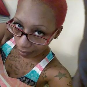 Meet your Posher, Latoya